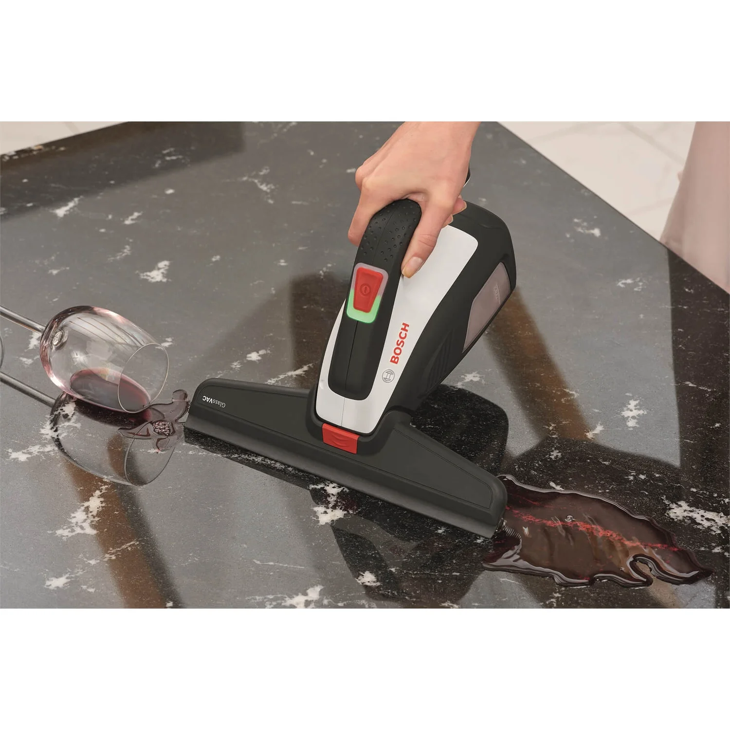 Bosch GlassVAC Solo Vacuum Window Cleaner 5 Bosch GlassVAC Solo Vacuum Window Cleaner - Image 3