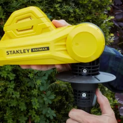 STANLEY FATMAX V20 18V Cordless Pole Hedge Trimmer 45cm (Sfmcph845M1-Gb) -Garden Furniture Store 12882305 1434843590343713