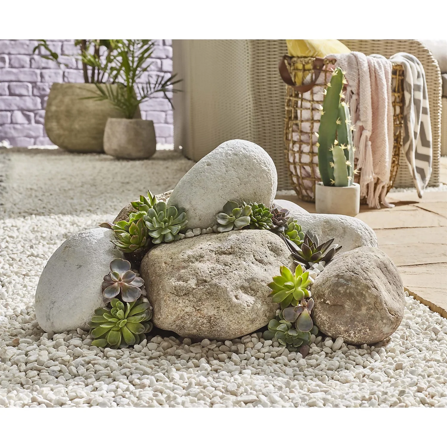 Stylish Stone Arctic White Boulders 5 Stylish Stone Arctic White Boulders - Image 3