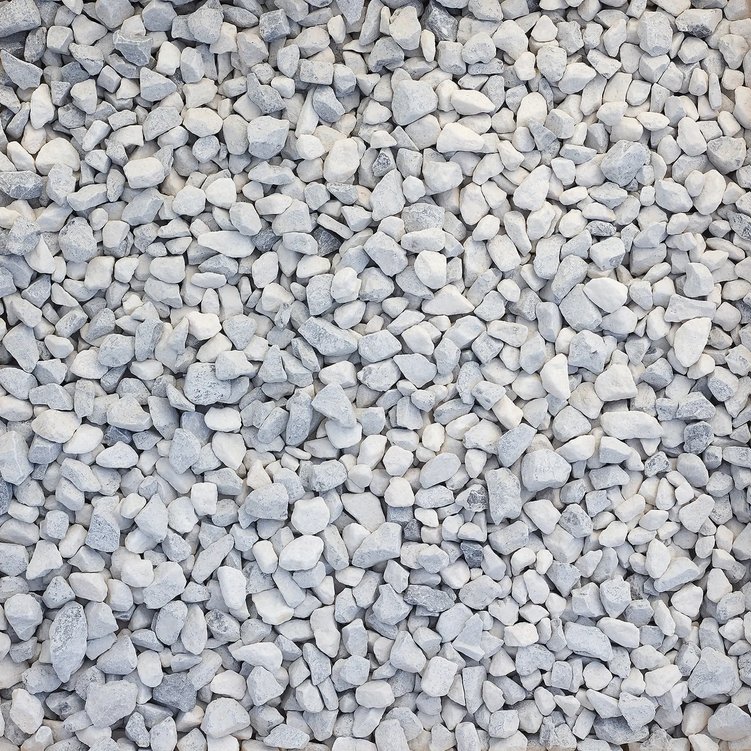 Stylish Stone Husky Mix Stone Chippings - Bulk Bag 750kg 5 Stylish Stone Husky Mix Stone Chippings - Bulk Bag 750kg - Image 3